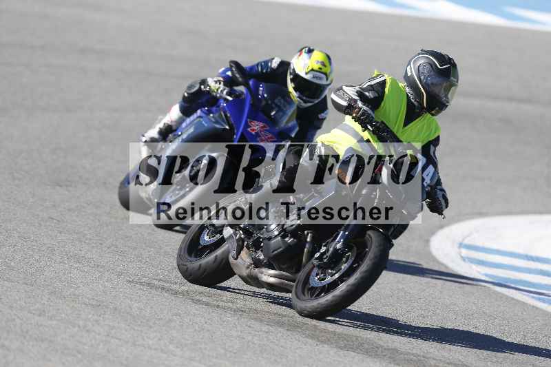 Archiv-2025/02 28.-31.01.2025 Moto Center Thun Jerez/gruen-green/44